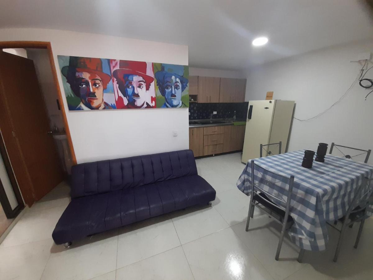 El Paraiso Paisa 5 Minutos Del Malecon Parqueadero Privado A Guatapé Exterior foto